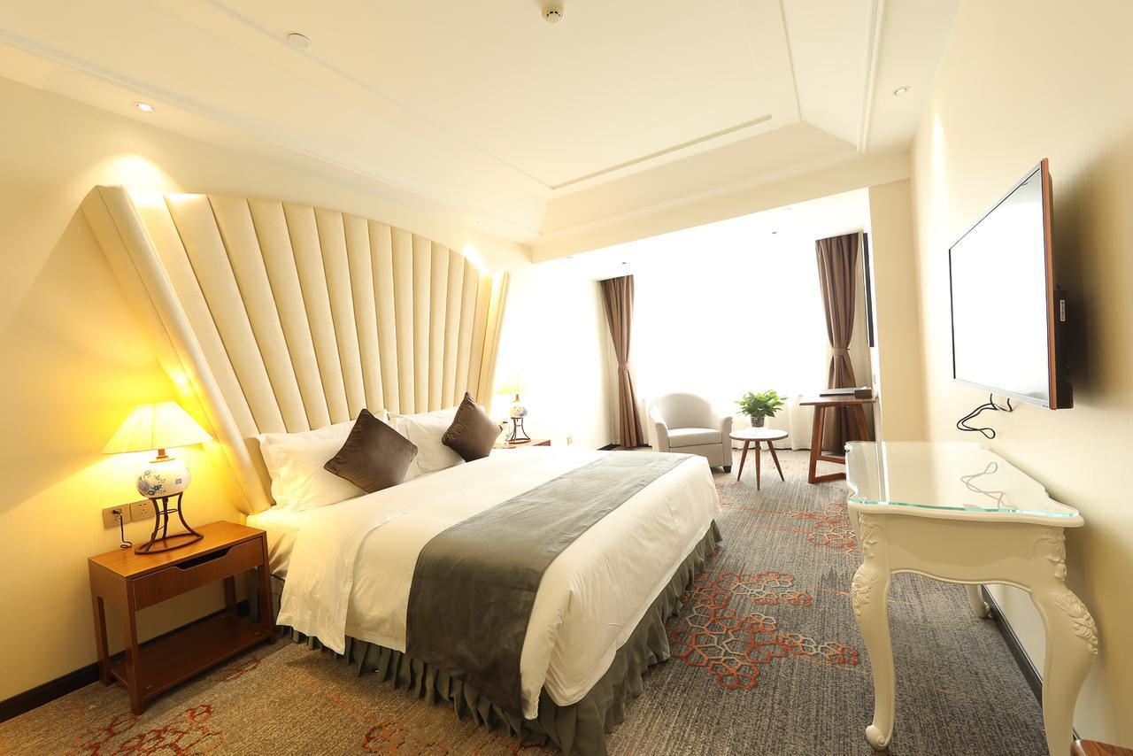 Zhi Hui Tang Feng Ze Hotel Chengdu Luaran gambar