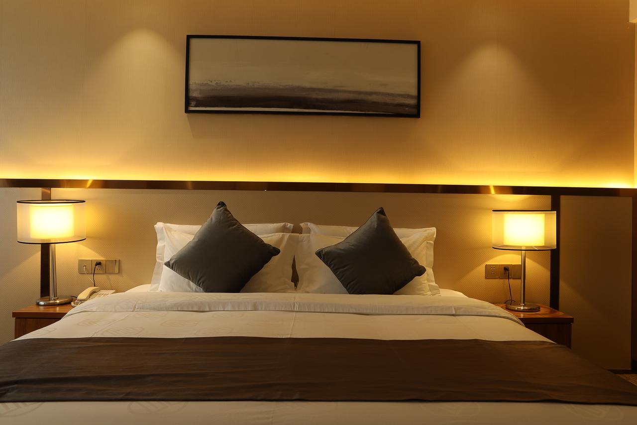 Zhi Hui Tang Feng Ze Hotel Chengdu Luaran gambar