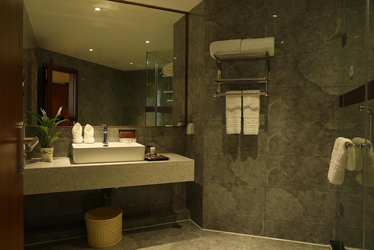 Zhi Hui Tang Feng Ze Hotel Chengdu Luaran gambar