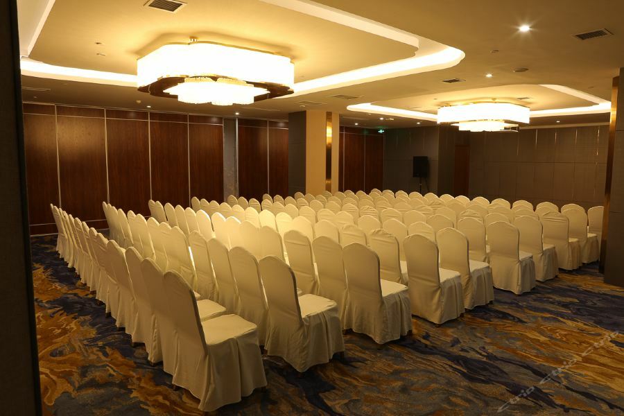 Zhi Hui Tang Feng Ze Hotel Chengdu Luaran gambar